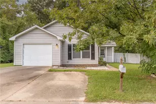 1132 Hoke Loop Rd, Fayetteville, NC 28314 - Photo 1