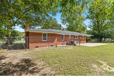 808 Hemlock Drive, Fayetteville, NC 28304 - Photo 7