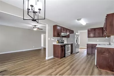 7089 Tollhouse Drive, Fayetteville, NC 28314 - Photo 11