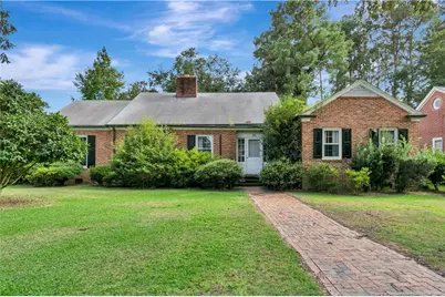 203 W 26th Street, Lumberton, NC 28358 - Photo 1