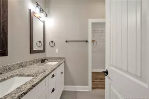 825 Mandolin Ct, Fayetteville, NC 28305 - Photo 17