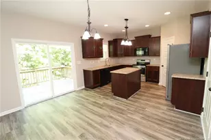 42 Berkeley Ct, Clayton, NC 27520 - Photo 9