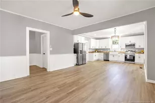806 W Roseboro St, Roseboro, NC 28382 - Photo 5