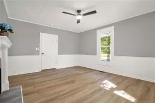806 W Roseboro St, Roseboro, NC 28382 - Photo 17