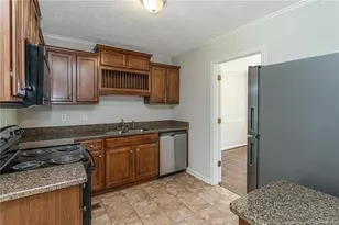 6815 St Julian Way, Fayetteville, NC 28314 - Photo 11
