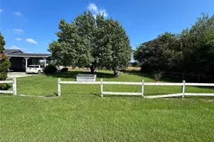 178 Sunshine Ln, Clinton, NC 28328 - Photo 21