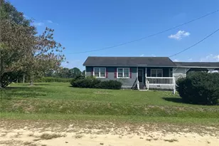 178 Sunshine Ln, Clinton, NC 28328 - Photo 3