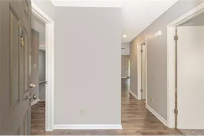 679 Bartons Landing Landing #6, Fayetteville, NC 28314 - Photo 7