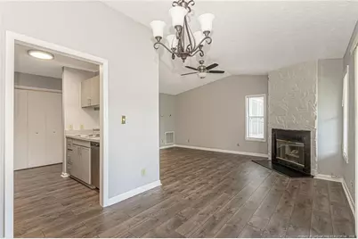 679 Bartons Landing Landing #6, Fayetteville, NC 28314 - Photo 11
