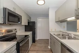 679 Bartons Landing Landing, Fayetteville, NC 28314 - Photo 13
