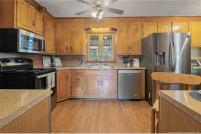 7509 Bridgeman Drive, Fayetteville, NC 28303 - Photo 9