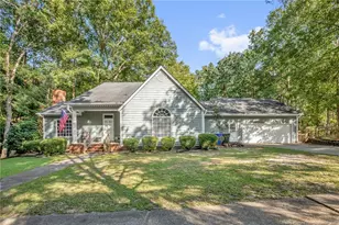 305 Oates Dr, Fayetteville, NC 28311 - Photo 1