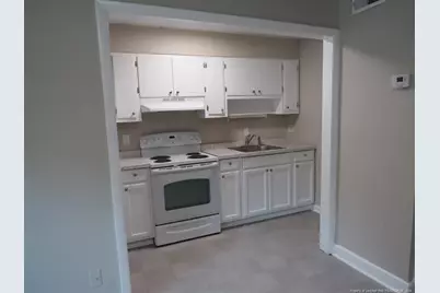 210-18 Colonial Drive, Fayetteville, NC 28301 - Photo 5
