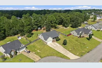 184 Hampshire Court, Raeford, NC 28376 - Photo 47