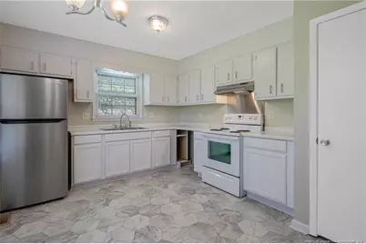 6603 Vaughn Road, Fayetteville, NC 28304 - Photo 17