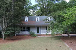 100 Fawn Ct, Cary, NC 27513 - Photo 1