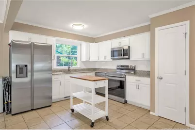 512 Dashland Drive, Fayetteville, NC 28303 - Photo 7