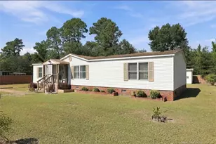 390 Purvis Ct, Raeford, NC 28376 - Photo 3