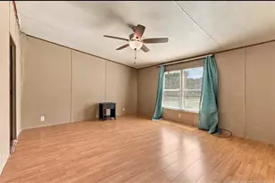 390 Purvis Ct, Raeford, NC 28376 - Photo 9