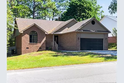 4713 Miranda Drive, Hope Mills, NC 28348 - Photo 3