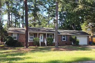 601 Dashland Dr, Fayetteville, NC 28303 - Photo 1