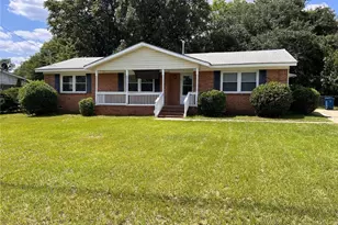 1728 St Augustine Ave, Fayetteville, NC 28304 - Photo 1