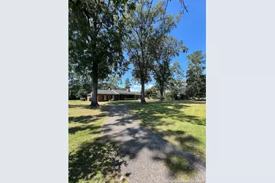 1502 Lakeview Road, Fairmont, NC 28340 - Photo 3