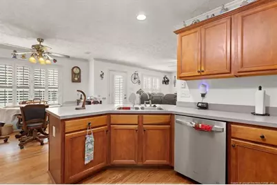 6904 County Place Drive, Hope Mills, NC 28348 - Photo 15