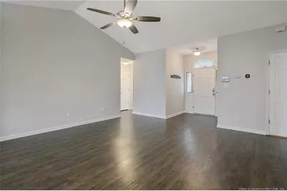 4011 Red Oak Drive, Fayetteville, NC 28306 - Photo 9