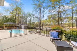 417 Foxwood Dr, Hope Mills, NC 28348 - Photo 43