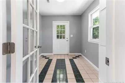 108 McNatt Street, Maxton, NC 28364 - Photo 5