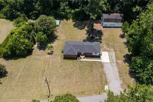 108 McNatt St, Maxton, NC 28364 - Photo 1