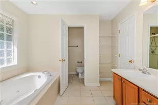 814 Larkspur Dr, Fayetteville, NC 28311 - Photo 23