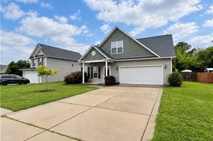 3600 Crosswinds Dr, Hope Mills, NC 28348 - Photo 3