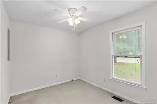 900 Hollydale Ln, Fayetteville, NC 28314 - Photo 23