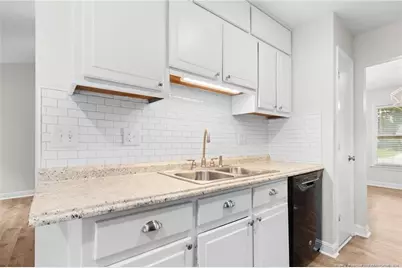 900 Hollydale Lane, Fayetteville, NC 28314 - Photo 11