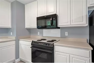 3858 Red Oak Drive, Fayetteville, NC 28306 - Photo 9