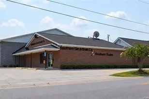 121 S C St, Fayetteville, NC 28301 - Photo 1