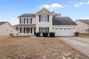 525 Bellgrove Dr, Hope Mills, NC 28348 - Photo 1