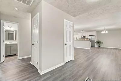 5520 Lawnwood Drive, Fayetteville, NC 28304 - Photo 9