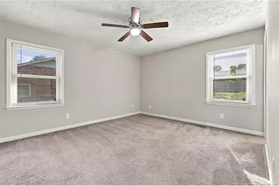 5520 Lawnwood Drive, Fayetteville, NC 28304 - Photo 21