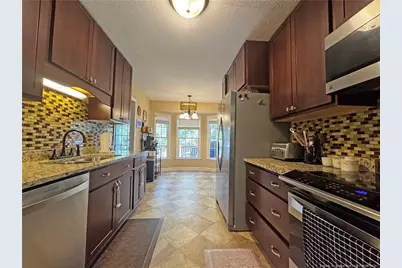 709 Longview Drive, Fayetteville, NC 28311 - Photo 9
