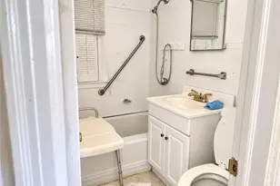 702 S Main St, Fairmont, NC 28340 - Photo 13