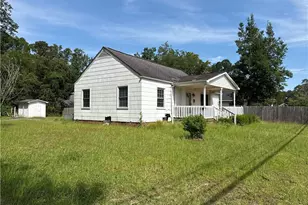 702 S Main St, Fairmont, NC 28340 - Photo 17