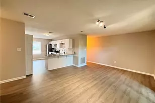 4083 Professional Dr, Hope Mills, NC 28348 - Photo 3
