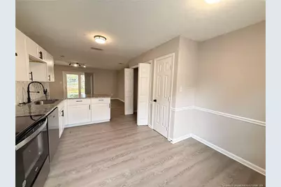4083 Professional Drive, Hope Mills, NC 28348 - Photo 5