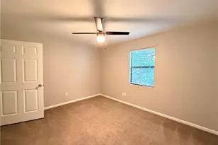 4059 Professional Dr, Hope Mills, NC 28348 - Photo 7