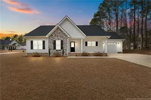 125 Windwood Dr, Stedman, NC 28391 - Photo 3