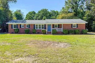 407 Stacy Weaver Dr, Fayetteville, NC 28311 - Photo 1