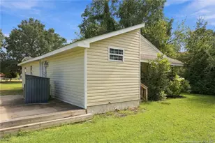 1443 Strickland Bridge Rd, Fayetteville, NC 28304 - Photo 3